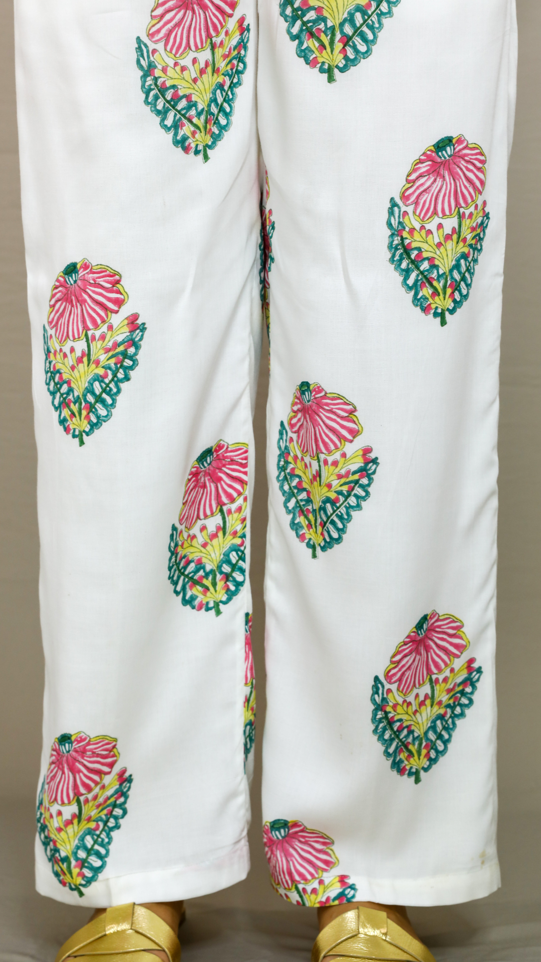 Shri Coord Set